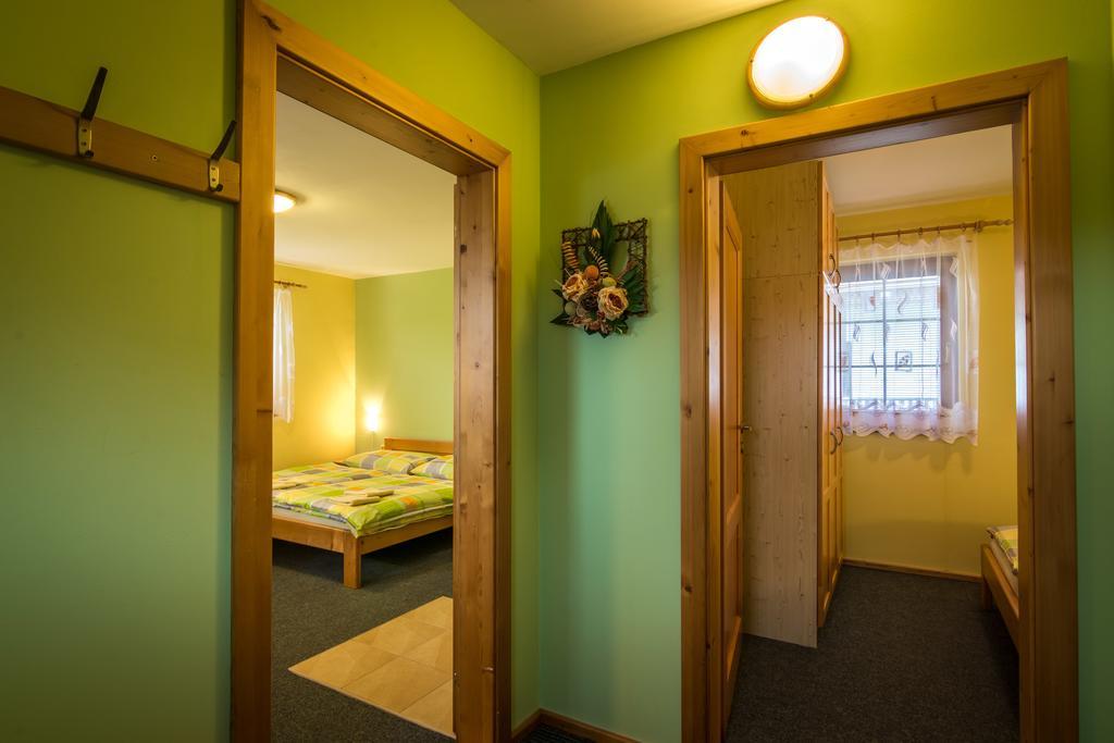Ada Apartments Липтовски-Трновец Номер фото